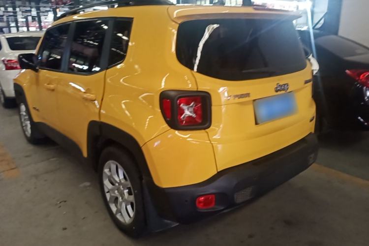 Used Jeep Renegade 2017 180T Automatic High-Energy Version Rear Left 45 Deg