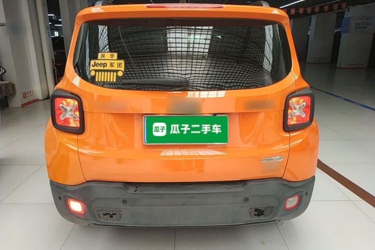 Used Jeep Renegade 2017 180T Automatic High-Energy Version Rear