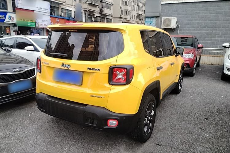 Used Jeep Renegade 2017 180T Automatic Kinetic Edition+ Rear Right 45 Deg