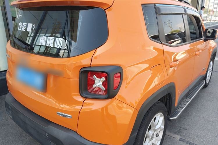 Used Jeep Renegade 2017 180T Automatic High-Energy Version Rear Right 45 Deg