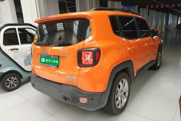 Used Jeep Renegade 2017 180T Automatic High-Energy Version Rear Right 45 Deg