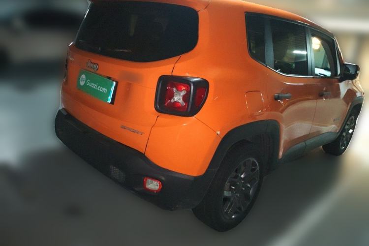 Used Jeep Renegade 2017 180T Automatic Kinetic Edition+ Rear Right 45 Deg