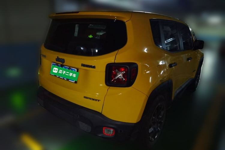 Used Jeep Renegade 2017 180T Automatic Kinetic Edition+ Rear Right 45 Deg