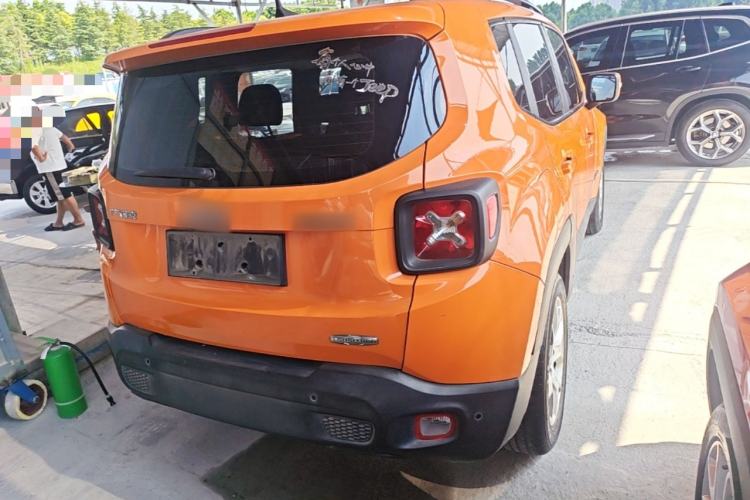 Used Jeep Renegade 2017 180T Automatic High-Energy Version Rear Right 45 Deg