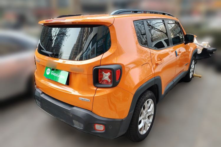 Used Jeep Renegade 2017 180T Automatic High-Energy Version Rear Right 45 Deg