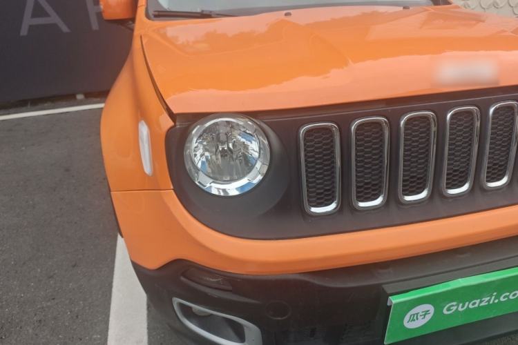 Used Jeep Renegade 2017 180T Automatic High-Energy Version Right Front Headlight