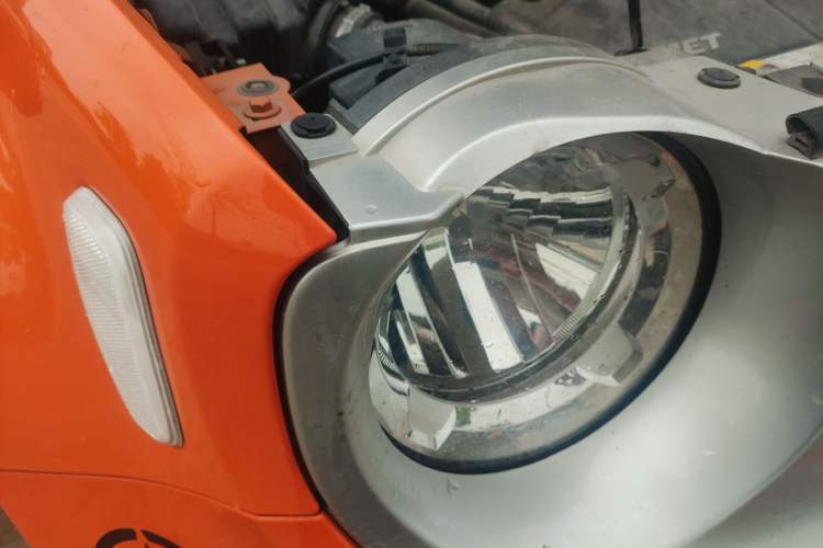 Used Jeep Renegade 2017 180T Automatic Smart Version Right Front Headlight