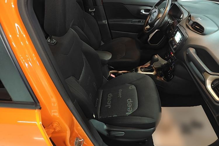 Used Jeep Renegade 2017 180T Automatic Jingneng Edition Right Front Seat