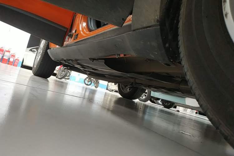 Used Jeep Renegade 2017 180T Automatic High-Energy Version Right Side Sill