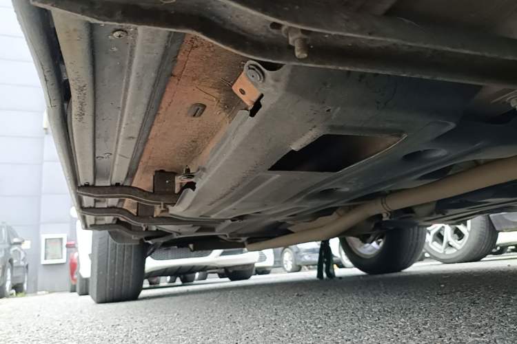 Used Jeep Renegade 2017 180T Automatic High-Energy Version Right Side Sill