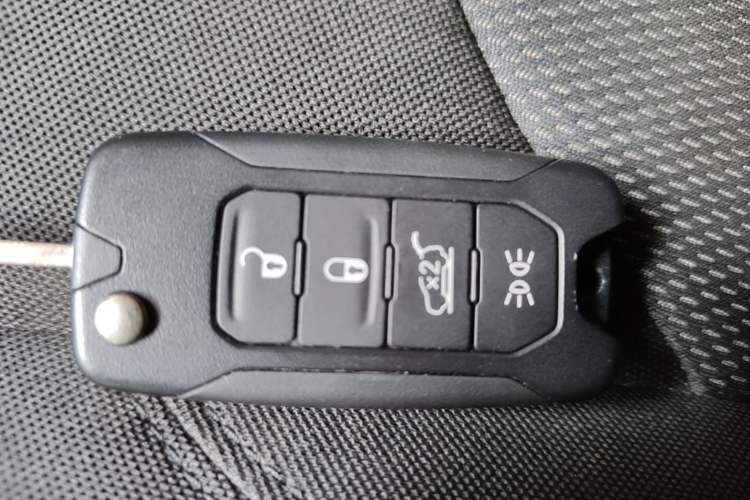 Used Jeep Renegade 2017 180T Automatic High-Energy Version Vehicle Key