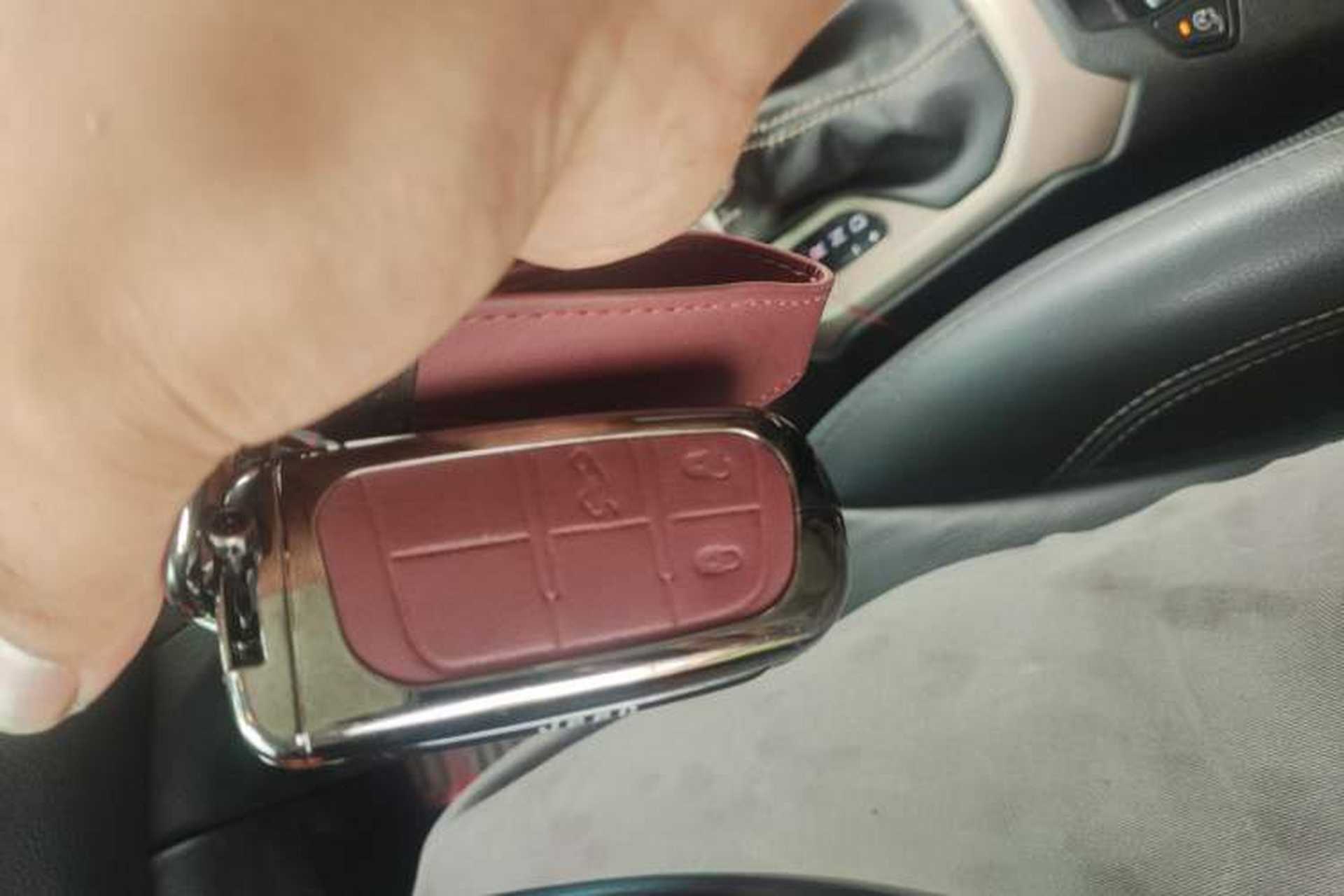 Used Jeep Renegade 2017 180T Automatic Smart Version Vehicle Key