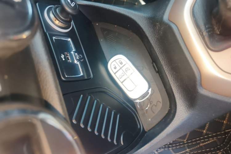 Used Jeep Renegade 2017 180T Automatic Jingneng Edition Vehicle Key