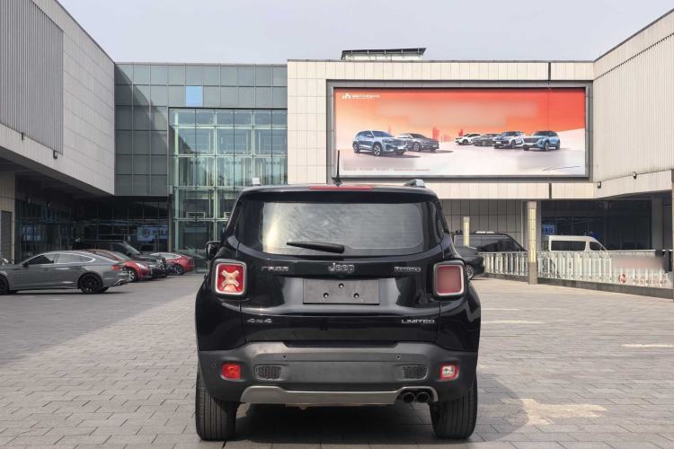 Used Jeep Renegade 2018 Connected Large Screen Version 180TS Automatic Four-Wheel Drive All-Terrain Version Exterior 5