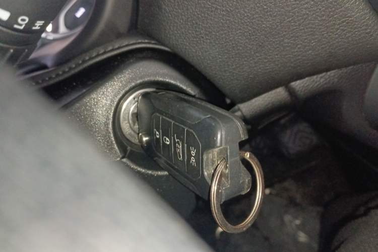 Used Jeep Renegade 2018 Connected Large Screen Version 180T Automatic High-Energy Edition Interior 1