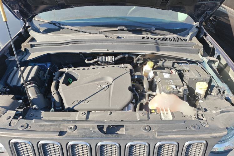 Used Jeep Renegade 2018 Connected Large Screen Version 180T Automatic High-Energy Edition Engine Bay