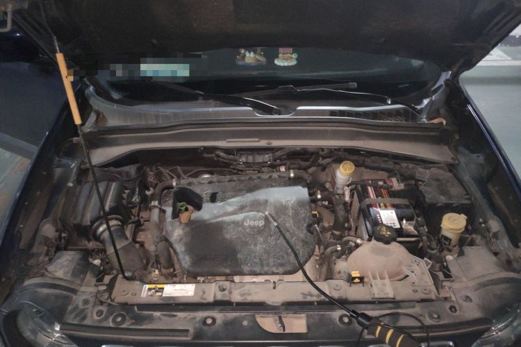 Used Jeep Renegade 2018 Connected Large Screen Version 180T Automatic High-Energy Edition Engine Bay
