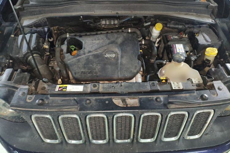 Used Jeep Renegade 2018 Connected Large Screen Version 180T Automatic High-Energy Edition Engine Bay