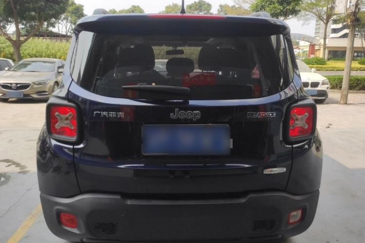 Used Jeep Renegade 2018 Connected Large Screen Version 180T Automatic High-Energy Edition Exterior 4