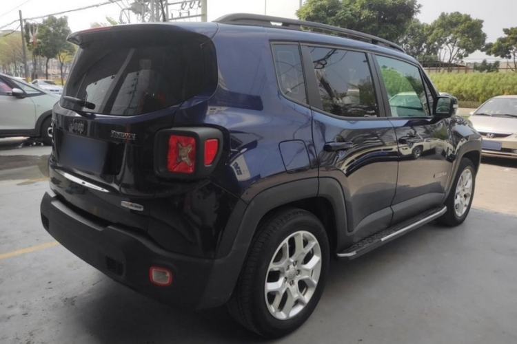Used Jeep Renegade 2018 Connected Large Screen Version 180T Automatic High-Energy Edition Exterior 5