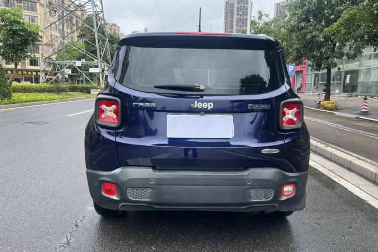 Used Jeep Renegade 2018 Connected Large Screen Version 180T Automatic High-Energy Edition Exterior 7