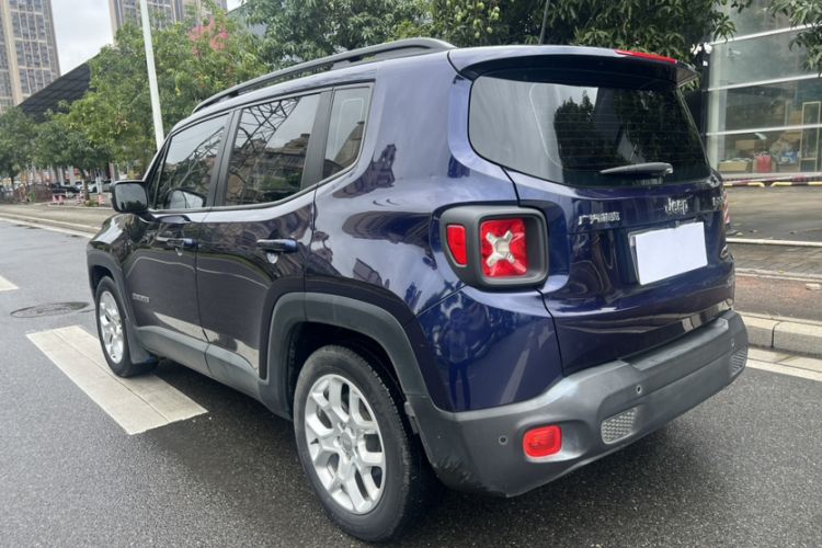 Used Jeep Renegade 2018 Connected Large Screen Version 180T Automatic High-Energy Edition Exterior 8