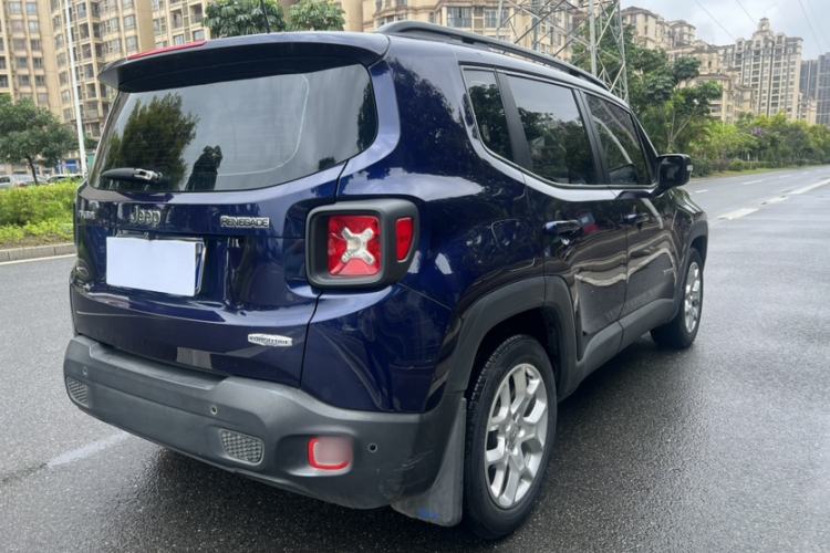 Used Jeep Renegade 2018 Connected Large Screen Version 180T Automatic High-Energy Edition Exterior 9