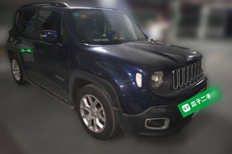 Used Jeep Renegade 2018 Connected Large Screen Version 180T Automatic High-Energy Edition Front Right 45 Deg