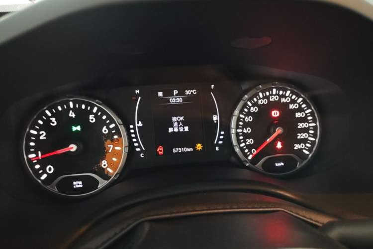 Used Jeep Renegade 2018 Connected Large Screen Version 180T Automatic High-Energy Edition Instrument Cluster