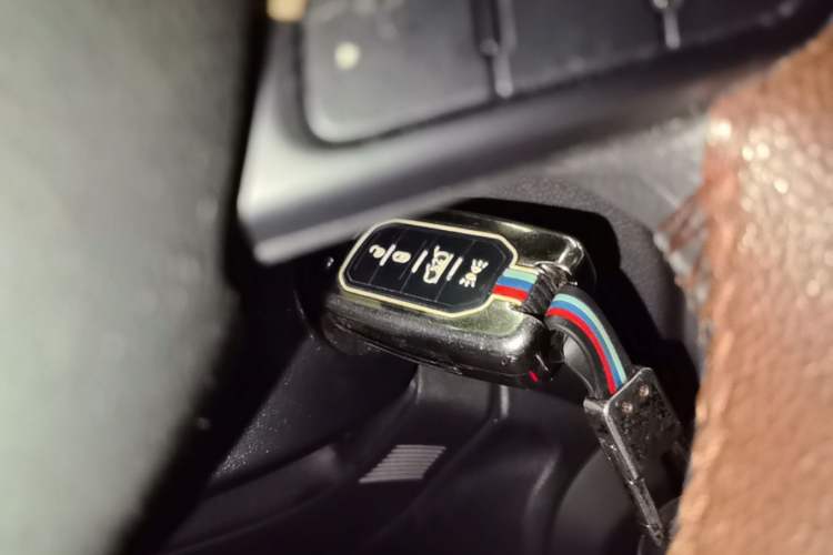 Used Jeep Renegade 2018 Connected Large Screen Version 180T Automatic High-Energy Edition Interior 1