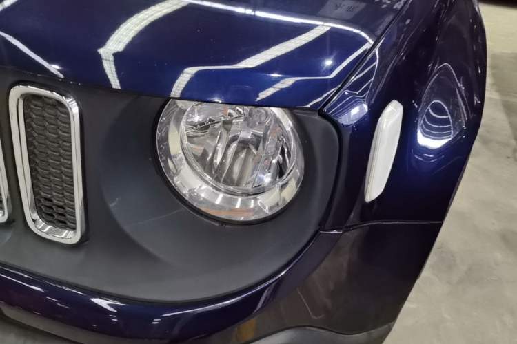 Used Jeep Renegade 2018 Connected Large Screen Version 180T Automatic High-Energy Edition Left Front Headlight