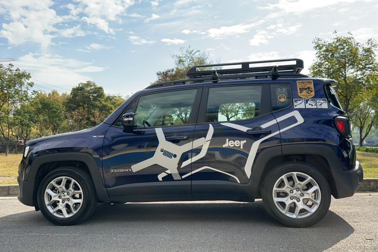 Used Jeep Renegade 2018 Connected Large Screen Version 180T Automatic High-Energy Edition Left Side