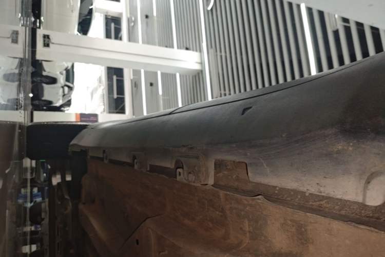 Used Jeep Renegade 2018 Connected Large Screen Version 180T Automatic High-Energy Edition Left Side Sill