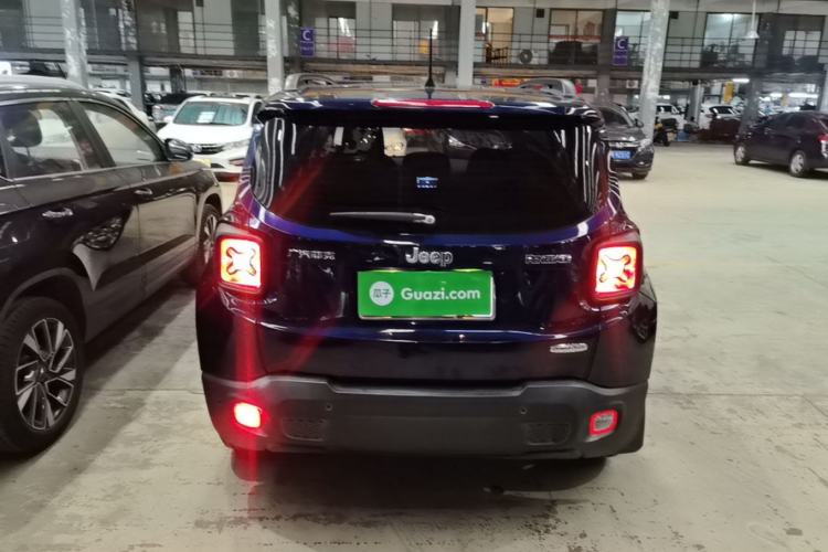 Used Jeep Renegade 2018 Connected Large Screen Version 180T Automatic High-Energy Edition Rear