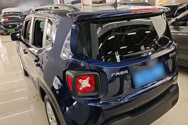 Used Jeep Renegade 2018 Connected Large Screen Version 180T Automatic High-Energy Edition Rear Left 45 Deg