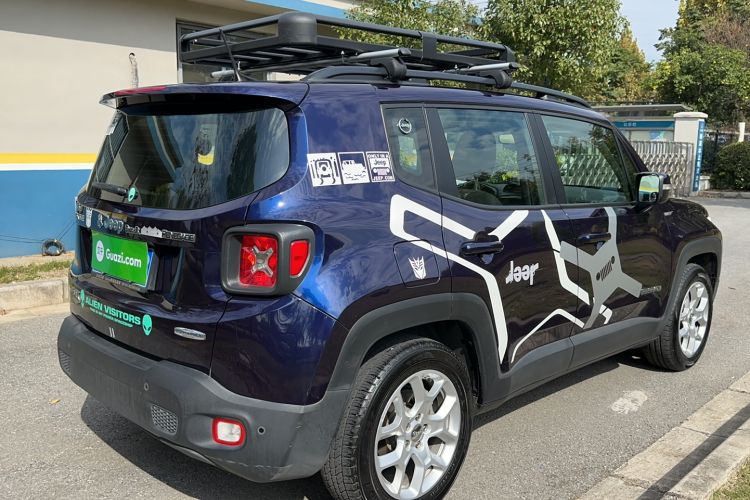 Used Jeep Renegade 2018 Connected Large Screen Version 180T Automatic High-Energy Edition Rear Right 45 Deg