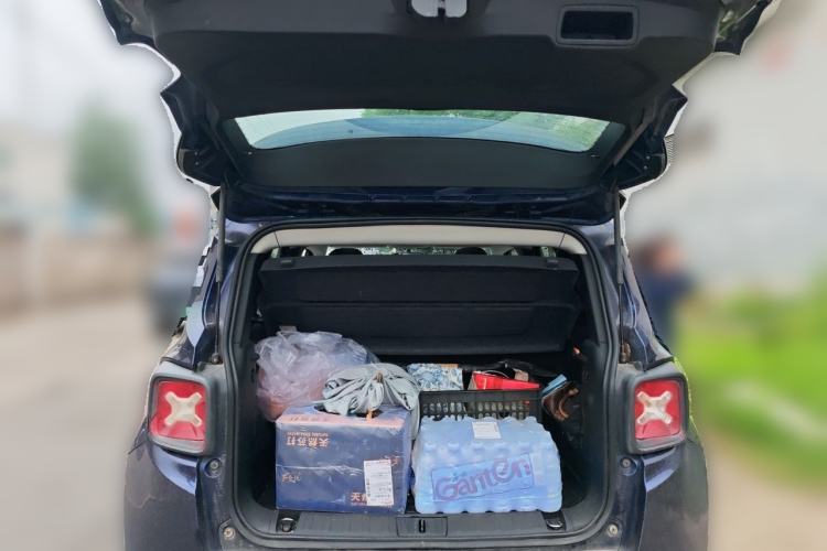 Used Jeep Renegade 2018 Connected Large Screen Version 180T Automatic High-Energy Edition Trunk