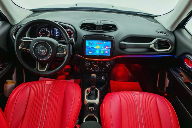 Used Jeep Renegade 2018 Connected Large Screen Version 180T Automatic Jingneng Version Interior 1