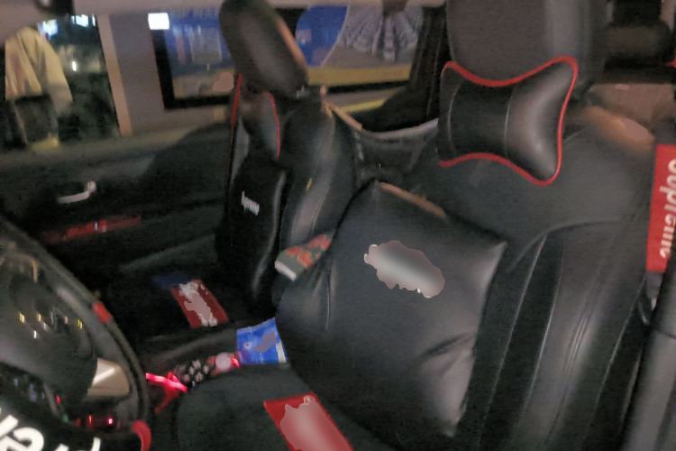 Used Jeep Renegade 2018 Connected Large Screen Version 180T Automatic Jingneng Version Left Front Seat