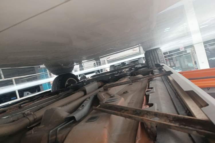 Used Jeep Renegade 2018 Connected Large Screen Version 180T Automatic High-Energy Edition Left Side Sill