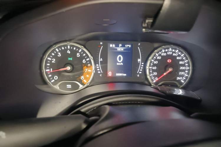 Used Jeep Renegade 2018 Connected Large Screen Version 180T Automatic Jingneng Version Odometer Close Up