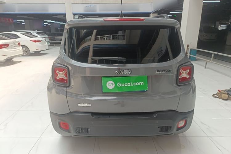 Used Jeep Renegade 2018 Connected Large Screen Version 180T Automatic High-Energy Edition Rear