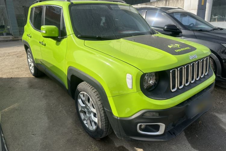 Used Jeep Renegade 2018 Connected Large Screen Version 180T Automatic High-Energy Edition Exterior 3