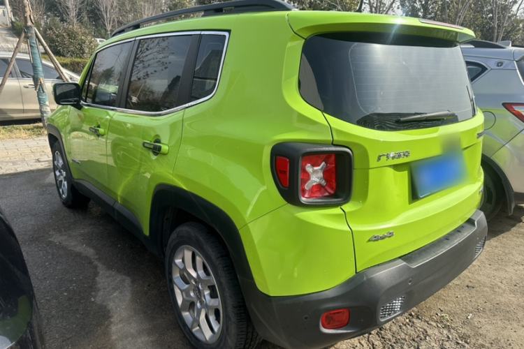 Used Jeep Renegade 2018 Connected Large Screen Version 180T Automatic High-Energy Edition Exterior 6