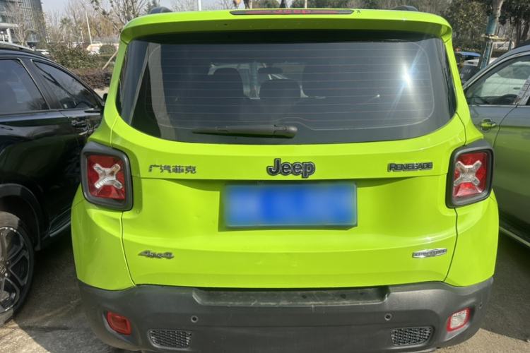 Used Jeep Renegade 2018 Connected Large Screen Version 180T Automatic High-Energy Edition Exterior 8