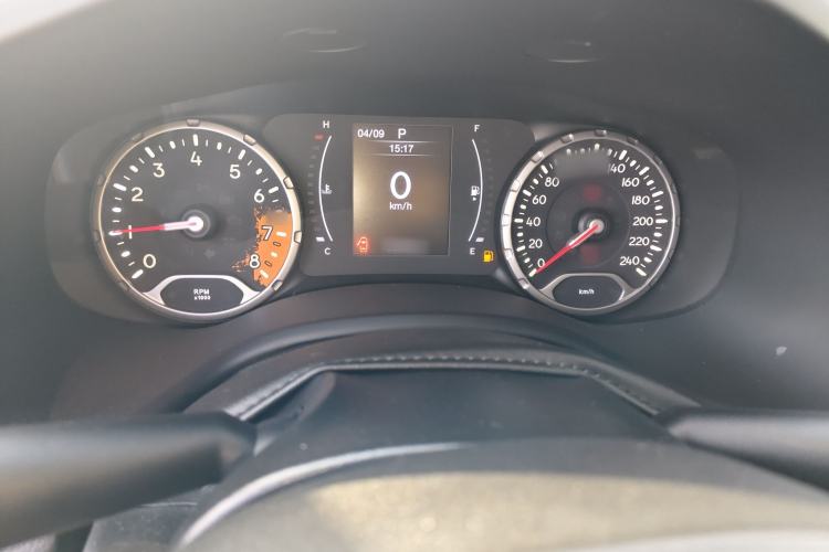 Used Jeep Renegade 2018 Connected Large Screen Version 180T Automatic High-Energy Edition Instrument Cluster