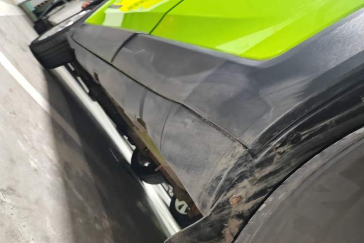 Used Jeep Renegade 2018 Connected Large Screen Version 180T Automatic High-Energy Edition Left Side Sill