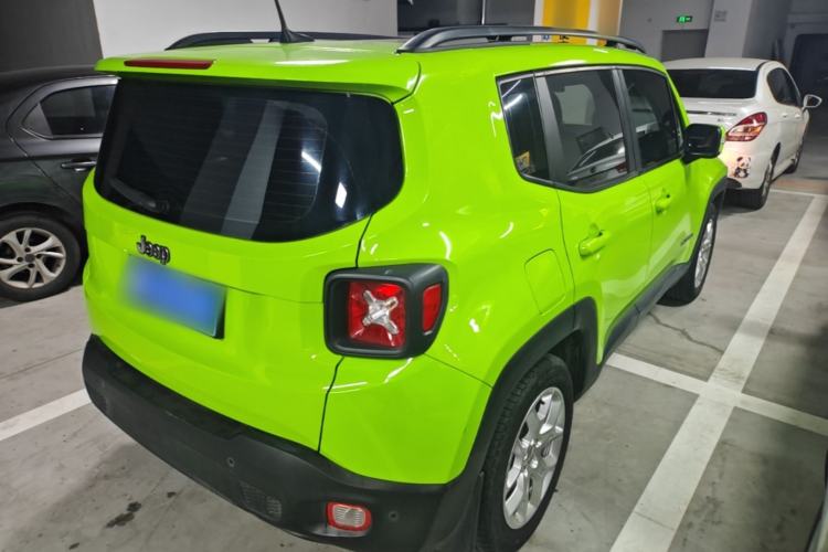 Used Jeep Renegade 2018 Connected Large Screen Version 180T Automatic High-Energy Edition Rear Right 45 Deg