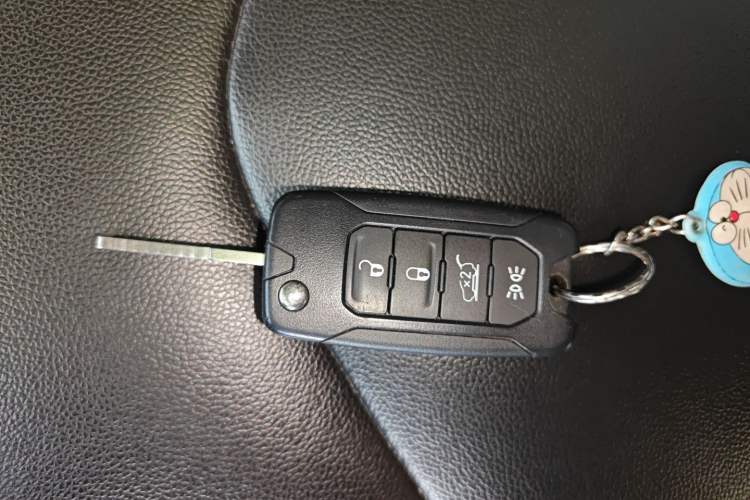 Used Jeep Renegade 2018 Connected Large Screen Version 180T Automatic High-Energy Edition Vehicle Key