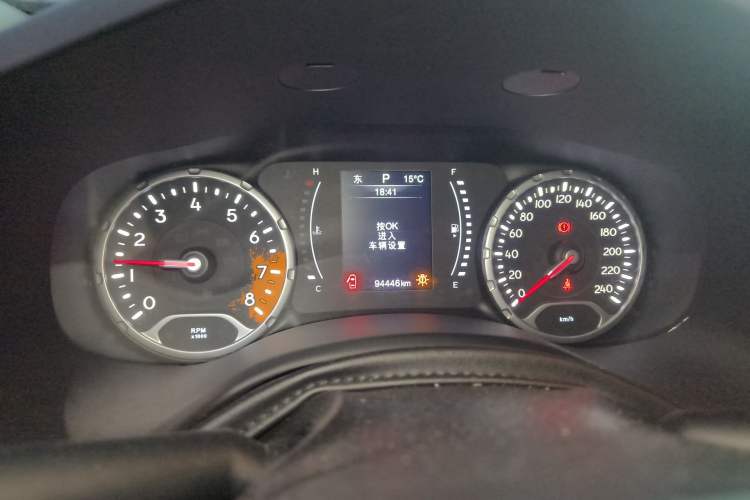 Used Jeep Renegade 2018 Connected Large Screen Version 180T Automatic High-Energy Edition Instrument Cluster